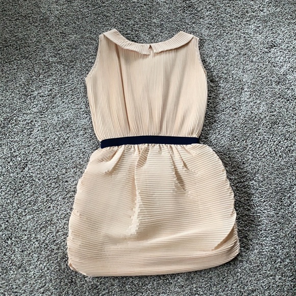 Leoca Paris dress size 10 - Picture 3 of 3